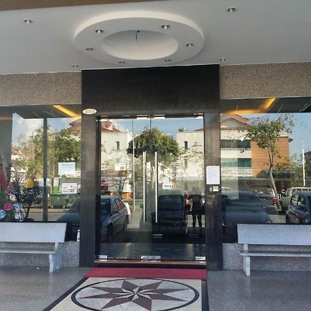 Maxi Inn Bintulu Luaran gambar